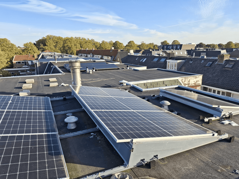 Zonnepanelen installatie door SpiroTechniek BV